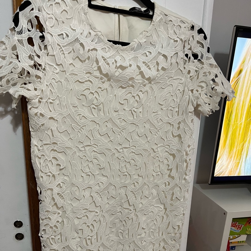 Zara lace dress